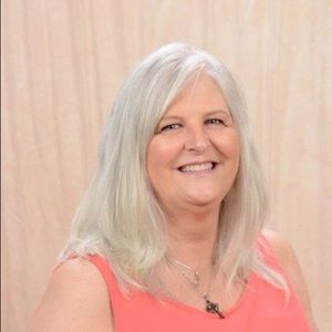 Meet your Posher, Alice